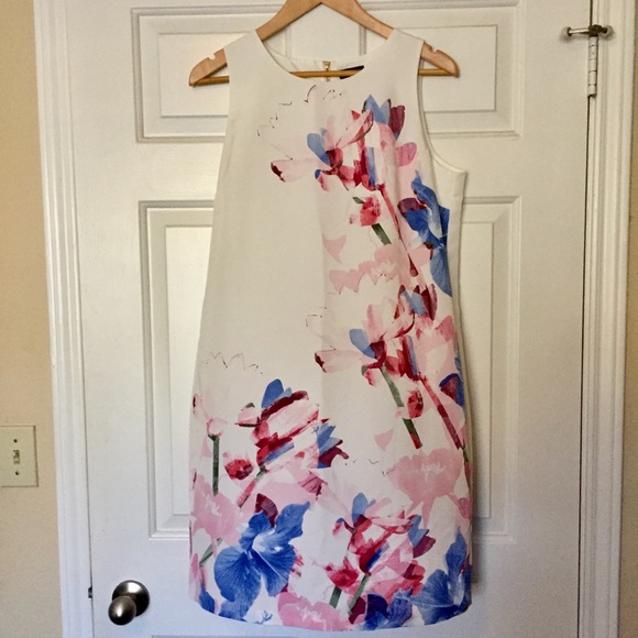 Vince Camuto dress - Picture 1 of 3